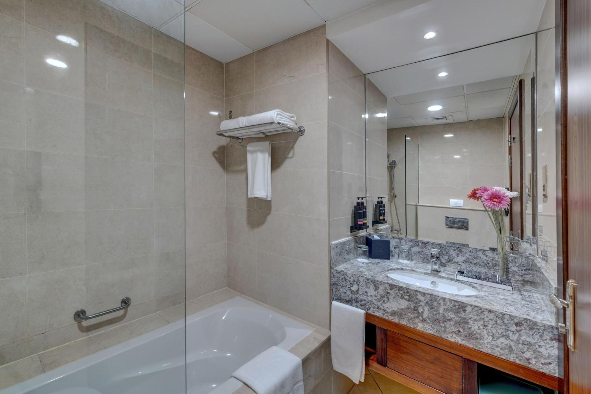 Suha Park Hotel Apartments, Waterfront Jaddaf Dubaj Pokój zdjęcie